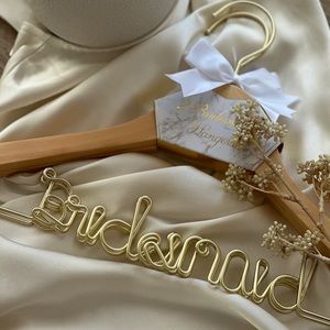Bridesmaid Hanger (2 Pack)